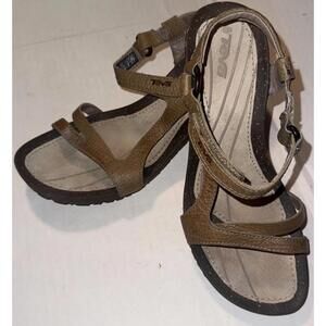 Teva Ventura Rugged Gorpcore Outdoor Adventure Boho Strappy Wedge Sandals Size 7